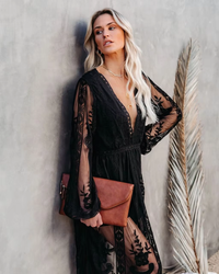 Janis Black Lace Silhouette Dress